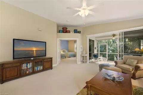 694 Catamaran Ct, Naples, FL 34110 photo 5