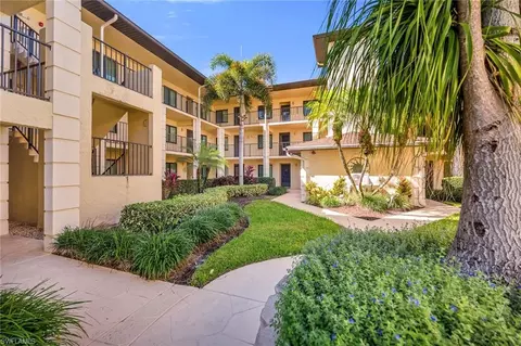 228 Fox Glen Dr #3204, Naples, FL 34104
