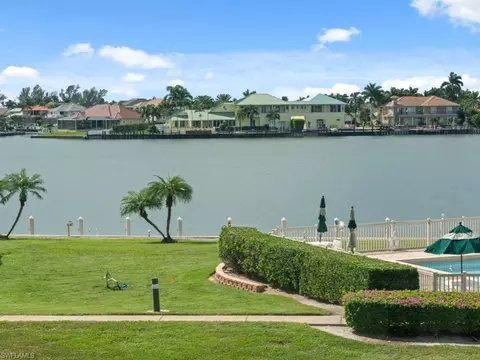 730 W Elkcam Cir #309, Marco Island, FL 34145