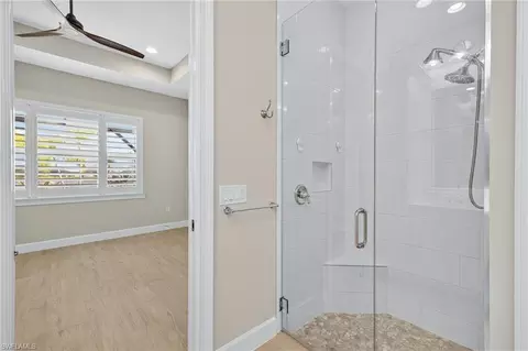 Bath - 8904 Yucatan Ct, Naples, FL 34112 photo 1 of 2