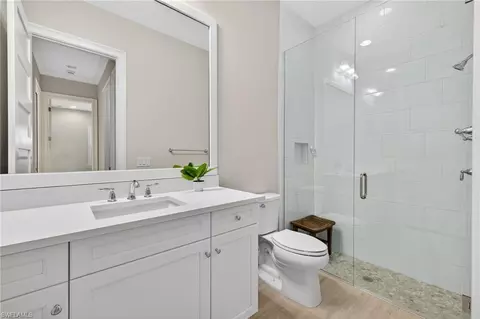 Bath - 8904 Yucatan Ct, Naples, FL 34112 photo 2 of 2
