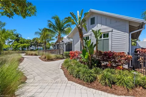 Exterior - 8904 Yucatan Ct, Naples, FL 34112 photo 14 of 15
