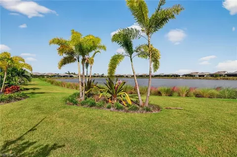 Exterior - 8904 Yucatan Ct, Naples, FL 34112 photo 7 of 15