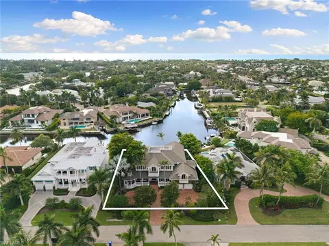 2170 Marina Dr, Naples, FL 34102