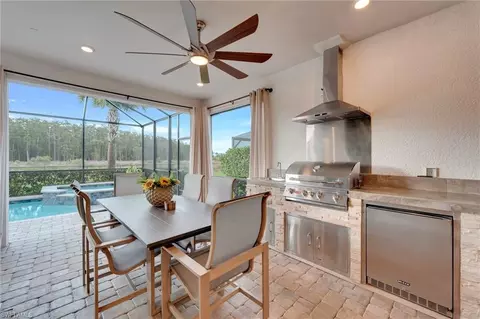 20108 Kingmont Dr, Estero, FL 33928 photo 4