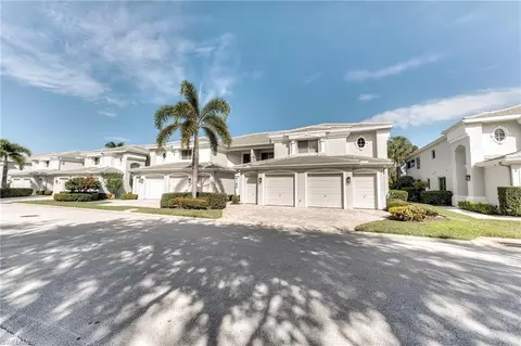 8471 Southbridge Dr #1, Fort Myers, FL 33967