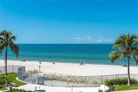 3401 Gulf Shore Blvd N #203, Naples, FL 34103