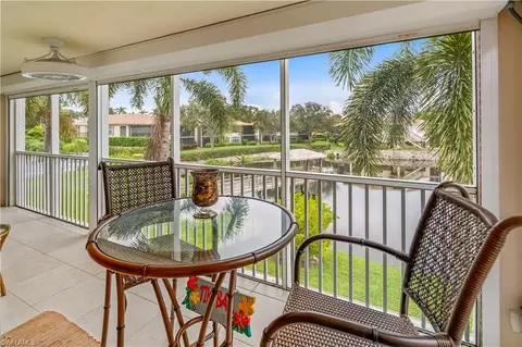 3150 Binnacle Dr #214, Naples, FL 34103