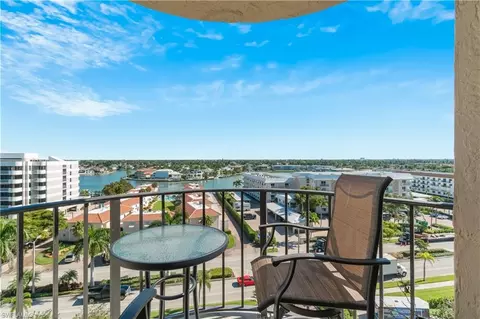 3115 Gulf Shore Blvd N #701S, Naples, FL 34103