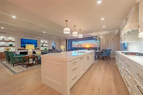 13935 Old Coast Rd #606, Naples, FL 34110