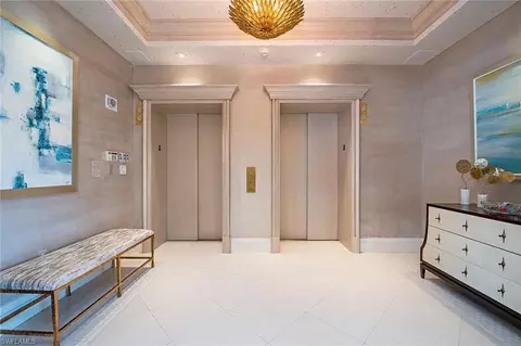 4351 Gulf Shore Blvd N #15S, Naples, FL 34103