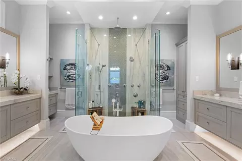 Bath - 103 Bayview Ave, Naples, FL 34108 photo 1 of 3