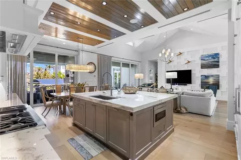Kitchen - 103 Bayview Ave, Naples, FL 34108 photo 2 of 2