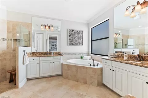 Bath - 12621 Fenhurst Way, Naples, FL 34120 photo 1 of 2