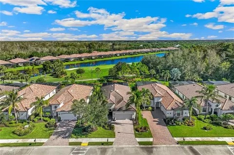 View/Area - 12621 Fenhurst Way, Naples, FL 34120 photo 2 of 5