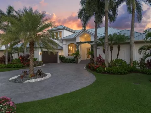 470 17th Ave S, Naples, FL 34102