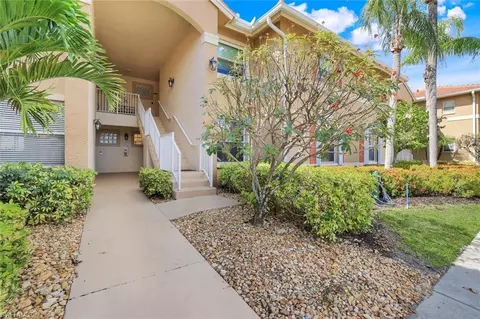 6930 Huntington Lakes Cir #102, Naples, FL 34119
