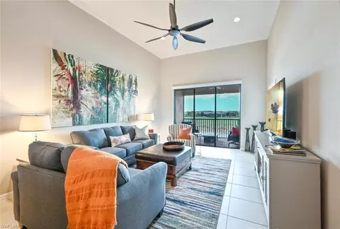 9389 Pocida Ct #202, Naples, FL 34119