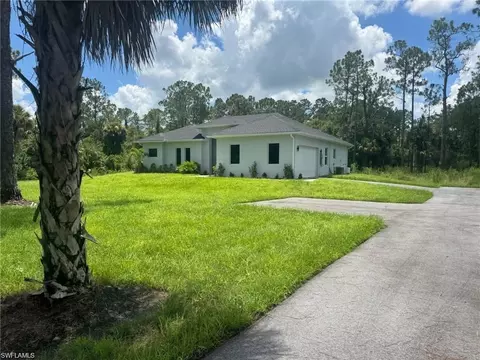 2370 16th Ave NE, Naples, FL 34120