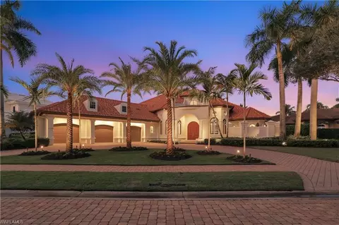 8728 Purslane Dr, Naples, FL 34109