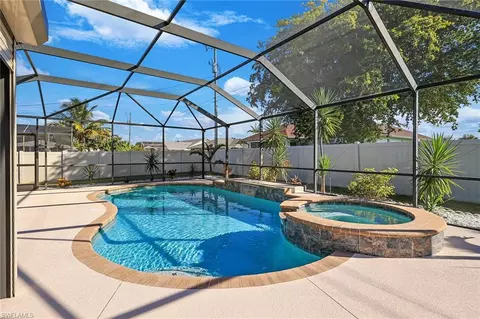 1323 SW 9th Ave, Cape Coral, FL 33991