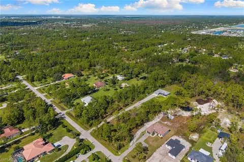 29 Th Ave NE, Naples, FL 34120 photo 12