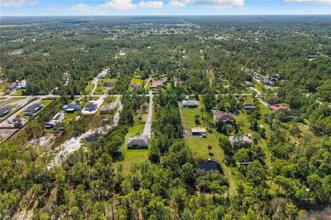 29 Th Ave NE, Naples, FL 34120 photo 8