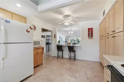 Kitchen - 215 Cypress Way E #D8, Naples, FL 34110 photo 2 of 2