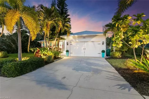 299 S Heathwood Dr, Marco Island, FL 34145