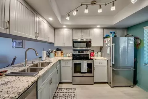11110 Caravel Cir #205, Fort Myers, FL 33908
