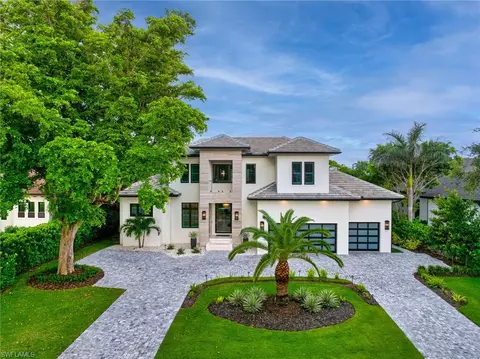 Exterior - 3190 Crayton Rd, Naples, FL 34103 photo 3 of 12