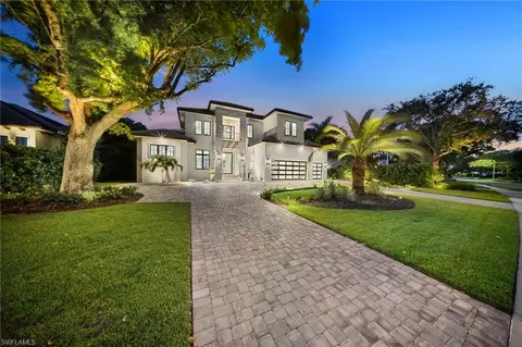 Exterior - 3190 Crayton Rd, Naples, FL 34103 photo 2 of 12
