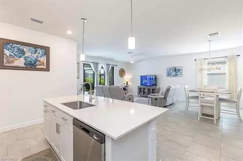 20265 Hartford Blvd, Estero, FL 33928 photo 13