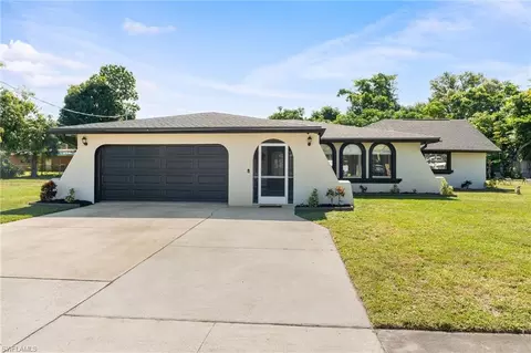 3042 Mango St, Fort Myers, FL 33916