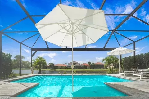 1597 Vizcaya Ln, Naples, FL 34113