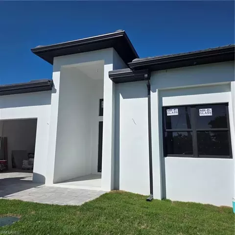 1381 Trail Terrace Dr, Naples, FL 34103