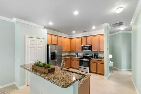 Kitchen - 14598 Grapevine Dr, Naples, FL 34114 photo 3 of 3