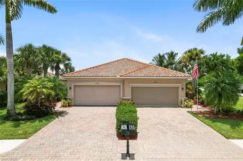 Exterior - 14598 Grapevine Dr, Naples, FL 34114 photo 8 of 9