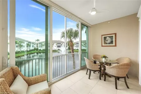 805 Bentwater Cir #101, Naples, FL 34108