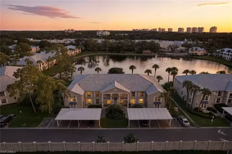 834 Gulf Pavilion Dr #201, Naples, FL 34108