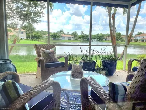 385 Dover Pl #4-402, Naples, FL 34104