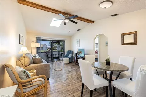 621 SE 15th St #116, Cape Coral, FL 33990