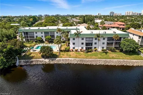 3030 Binnacle Dr #103, Naples, FL 34103