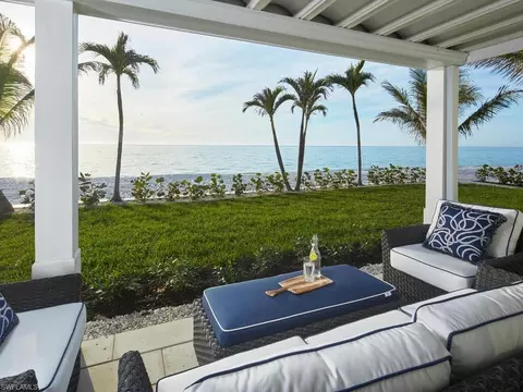 1065 Gulf Shore Blvd N #301, Naples, FL 34102