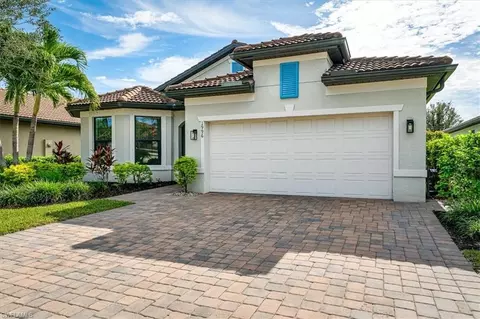 1996 Parson St, Naples, FL 34120