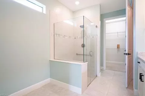 Bath - 1996 Parson St, Naples, FL 34120 photo 3 of 3