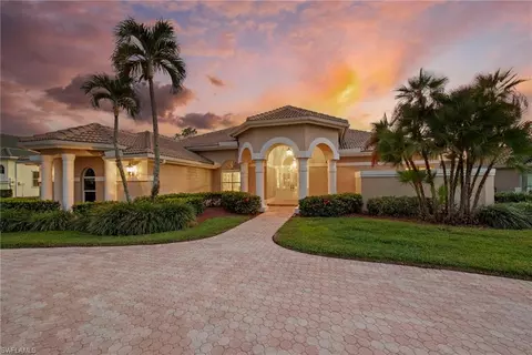 12384 Eagle Ct, Estero, FL 33928