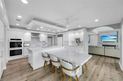 Kitchen - 368 Germain Ave, Naples, FL 34108 photo 4 of 4
