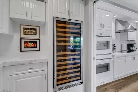 Kitchen - 368 Germain Ave, Naples, FL 34108 photo 2 of 4