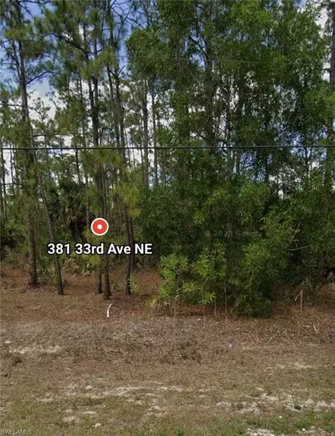 381 33rd Ave NW, Naples, FL 34120